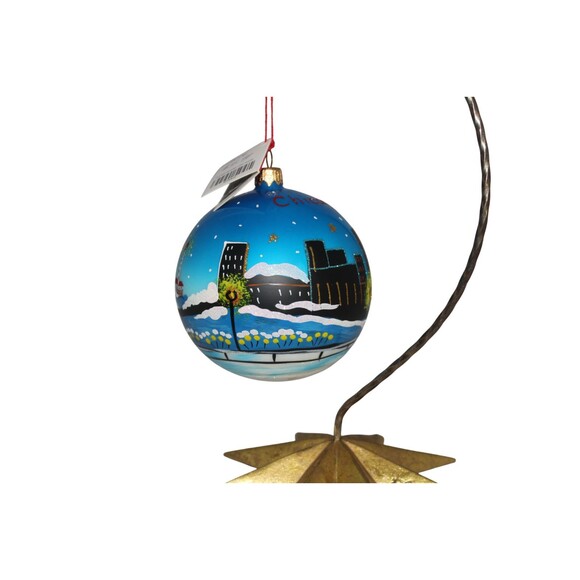 Dom Chicago Skyline Lighthouse Blown Glass Christmas Ornament 4.5" - Picture 4 of 8